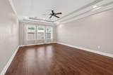 912 Roberts Street - Photo 14