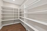 912 Roberts Street - Photo 30