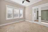 912 Roberts Street - Photo 6