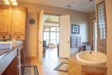 2810 Bridlewood Ranches Drive - Photo 18