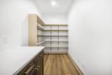 271 College Street - Photo 12
