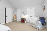 270 Green Boulevard - Photo 32