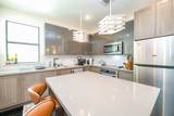 2401 Crawford Street - Photo 3