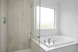 6914 Grants Hollow Ln - Photo 31