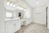 404 Moss Street - Photo 19