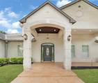 404 Moss Street - Photo 2