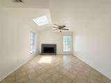 10912 Gulf Freeway - Photo 11
