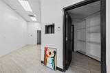 218 Blum Street - Photo 15