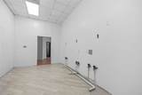 218 Blum Street - Photo 19