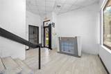 218 Blum Street - Photo 8