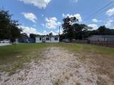 15955 Westgate Road - Photo 2