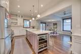1108 Hyde Park Boulevard - Photo 17