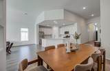 537 Green Meadows Drive - Photo 23