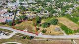 5441 Simsbrook Drive - Photo 4