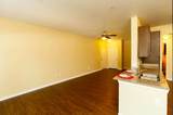 8275 Stonebrook Pkwy - Photo 11