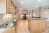 320 Lakefront Drive - Photo 10