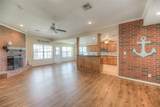 320 Lakefront Drive - Photo 16