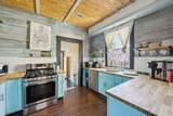 815 Winnie Street - Photo 9