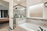 11211 Stirton - Photo 16
