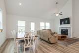 11211 Stirton - Photo 7
