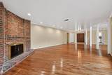 1701 Mistletoe Lane - Photo 15