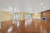 1701 Mistletoe Lane - Photo 16