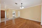 1701 Mistletoe Lane - Photo 18
