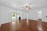 1701 Mistletoe Lane - Photo 22