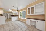 1701 Mistletoe Lane - Photo 8