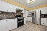 1701 Mistletoe Lane - Photo 9