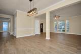 20210 Black Canyon Drive - Photo 7