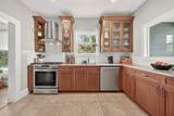 1122 Louise Street - Photo 15