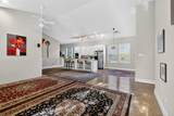 402 Harvard Street - Photo 14