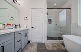 8325 Springwood Creek Lane - Photo 31