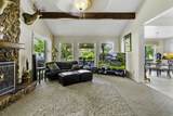 305 Lakeshore Dr - Photo 9