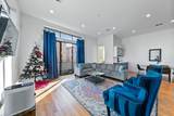 604 Oakley Street - Photo 11