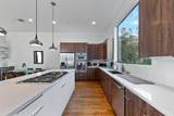 604 Oakley Street - Photo 15