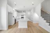 328 Janisch - Photo 16