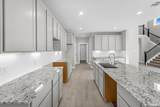 2109 Sunflower View Street - Photo 5