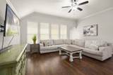12098 Mustang Avenue - Photo 6