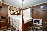 16005 Old Richmond Road - Photo 18