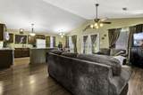 819 Hidden Oaks Drive - Photo 25