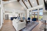 1011 Axis Lane - Photo 15