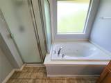 7506 Boxwood Ridge Lane - Photo 32