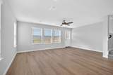 706 Universal Street - Photo 11