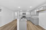 706 Universal Street - Photo 8