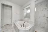 9811 Magnolia Estates Lane - Photo 18