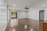2202 Colonial Court - Photo 8