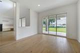 10318 Fountain Shore Drive - Photo 15