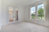 10318 Fountain Shore Drive - Photo 8